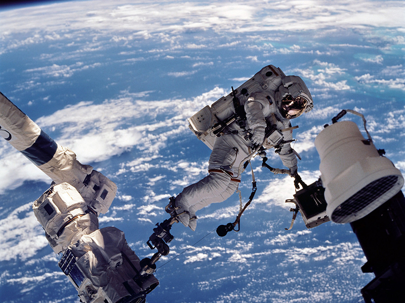 Исследование космоса: главные события 2015 года