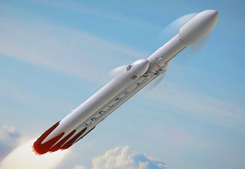 Не взорвалась! SpaceX успешно запустила ракету со спутником связи