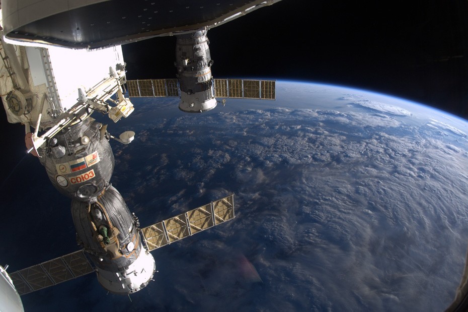Live Streaming from the International Space Station