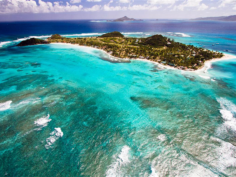 A beach on the Caribbean Islands sold for 600 BTC