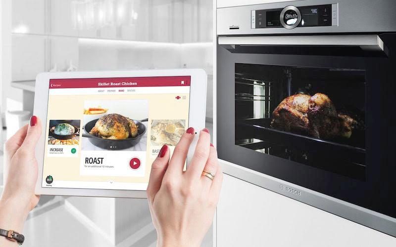 Bosch объединяет умные весы и духовку с дистанционным управлением Home Connect