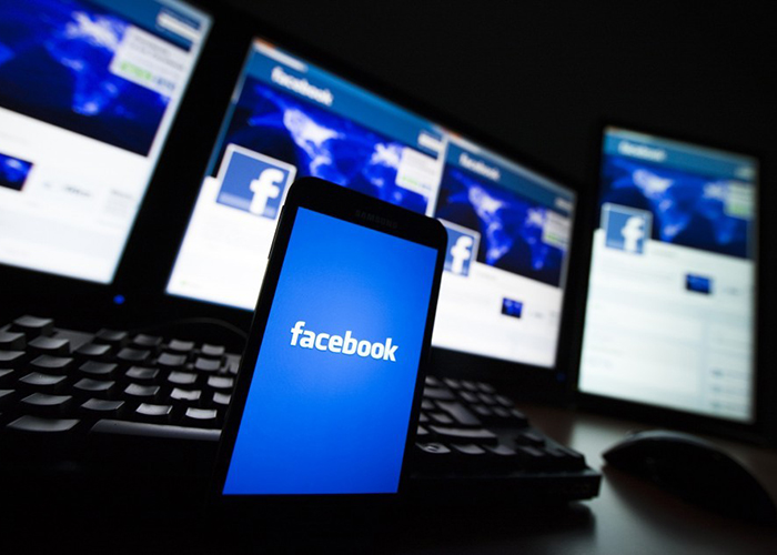 Facebook собирается внедрить групповых чат-ботов