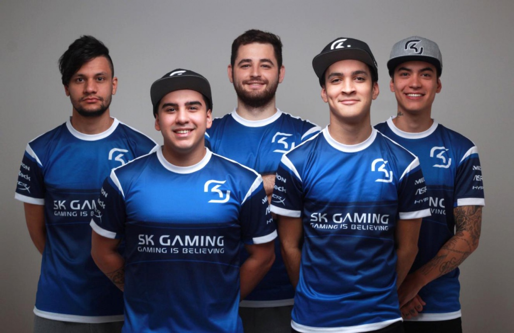 SK Gaming defeats Virtus.pro in soccer and gives the prize to charity 