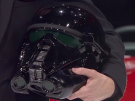 Для поклонников Звездных войн: 3D-печатный шлем имперского штурмовика  в подарок к Nissan Rouge One