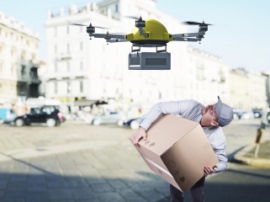 «Укрпошта» планує доставляти посилки за допомогою дронів