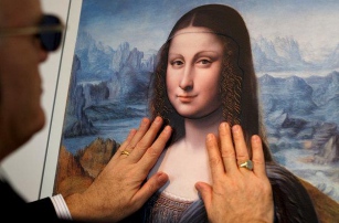 Unique 3D printing tech allows visually impaired to &#039;see&#039; priceless paintings