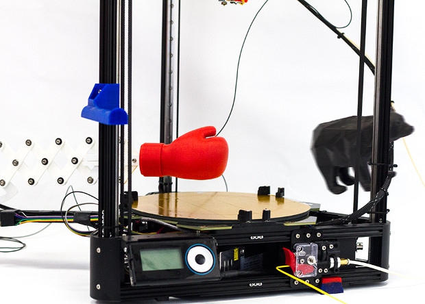 3D-принтер вооружили боксерской перчаткой