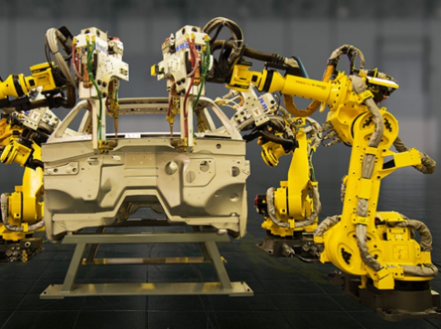 FANUC robots work nonstop at AUDI plant in Hungary