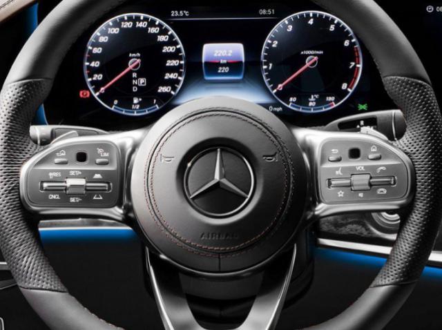 Mercedes-Benz выпускает автономные автомобили
