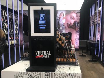 MAC Cosmetics New York shops are now equipped with AR-mirrors
