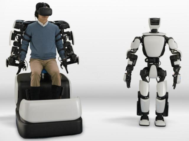 Разработчики Toyota создали робота, который повторяет движения за человеком 