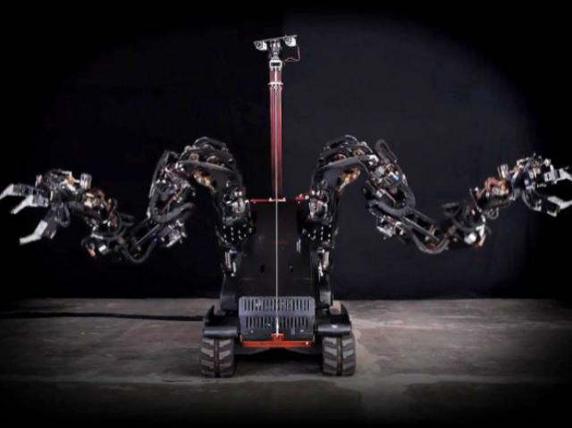 Робот Guardian GT – роботизированный скелет с суперсилой