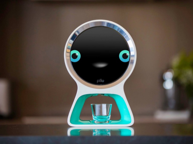  Pillo – Personal Home Health Robot
