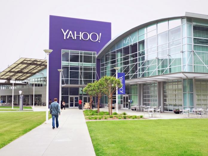  Убытки Yahoo во втором квартале выросли до $440 млн