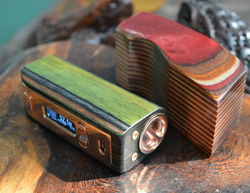 Yiloong Color Wood mod 80W: one more novelty by Yiloong 