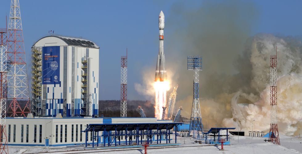  inSpace Forum:Soyuz-2.1a with 11 satellites entered space orbit 1